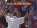 Simon Jones bowls micheal clarke