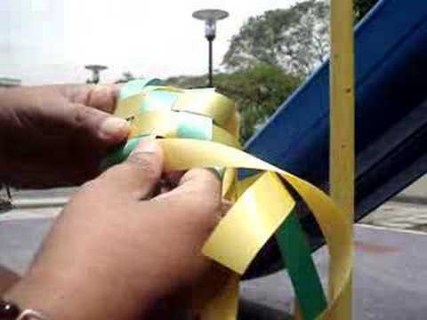 How to weave Ketupat?