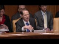 Wyden in Budget on Tax Reform
