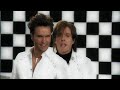 Music and Lyrics (Pop goes my heart)