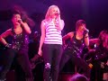 avril-lavigne-tomorrowlive.html