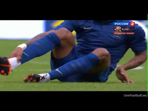 Euro2012SKROTY - Yann M'Vila cries on the bench - injury - France - Serbia 2:0 - 31.05.2012 - Highlights.