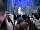 P!nk Malahide Castle, Family Portrait 1