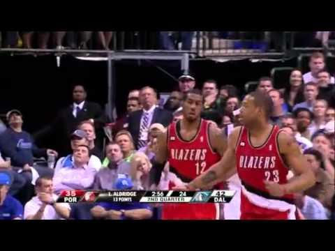 Game 1: Miller to Aldridge alley-oop dunk against Mavericks