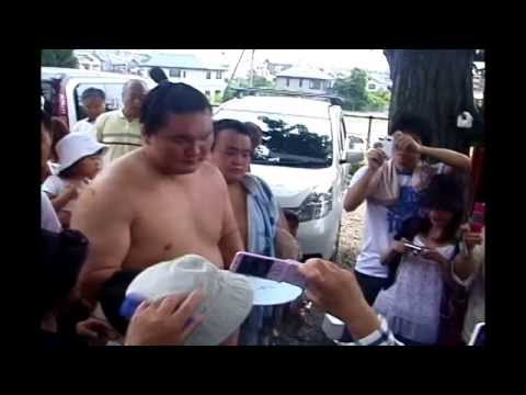 大横綱の風格!「横綱 白鵬の朝稽古」 (H21名古屋場所・相撲)