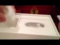 iPad mini un-boxing: http://t.co/n2ENeCwelm via @youtube