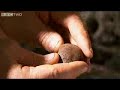 Bushtucker Man - Ray Mears Goes Walkabout - Bushtucker Man - Ray Mears Goes Walkabout -