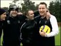 Uithaal.nl | Crossbar Challenge met oa Arjen Robben Uithaal.nl | Crossbar Challenge met oa Arjen Robben