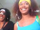 rock-umbrella-rihanna-and-travis-barker-remix-vid.html