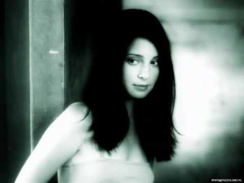 Shiri Appleby
