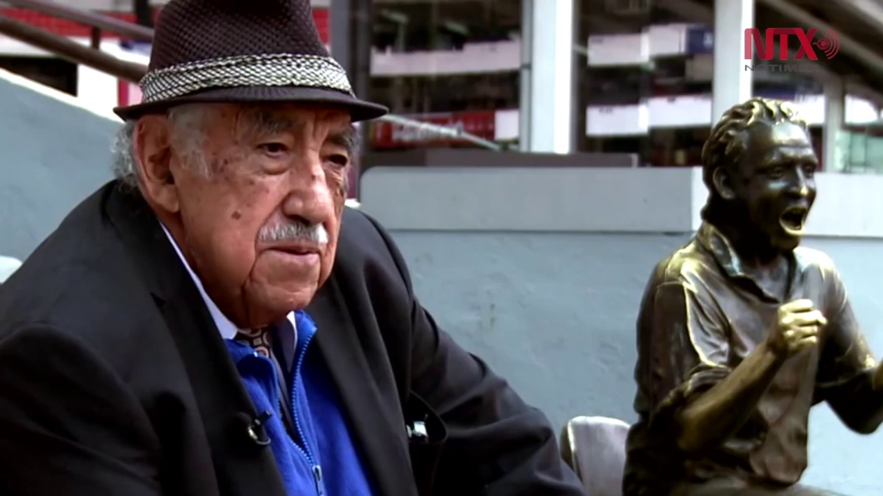 A los 90 años fallece Melquiades Sánchez, la voz del estadio Azteca
