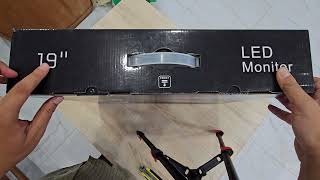 Unboxing  keperluan kantor : LED Monitor 19 inchi Heovose
