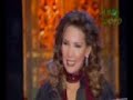 شامية اتصلت غلطانة...عبد الرحمن الشمري.. ,, شاميــة اتصلت غلطــانة ,,شامية إتصلت غلطانة قالتلي مرحب غسان قلتلها يا اهلا وسهلا محسوبك عبد الرحمنقالتلي عفوا أزعجتك قلتلها ياحلوة عادي ليلية إتصلي بهنمرة بحب اسمع هصوت الهاديضحكت من قلبها وقالتلي إسلوبك حلوي كتير كتيرقلت الموت إذا شفتيني والله لعقلك ليطيرضحكت والسماعة طارت من إيدها وطاحت عالأرض , قلت بقلبي هذا أولها طول بطول وعرض بعرضقمت اصرخ عالية بس سهلة رحت وسويت وفعلت والناس تقوم إتنافض مني لمني زعلتوعندي بيوت وعمارات وعندي محمية بالجلت وأتحكم بأسعار العملة وما ادري شما قلت وما قلتويا كبر حظك الليلة كلمتيلك واحد زايي احلى سنيورة لك صرتي يا حي ويا بعد حيقالت شو حي وما حي؟! من شان الله فسر هيقلتلها لهجة بطليموس أوعي تفكري لهجة طيقالتلي طي العربية ؟!قلت إيـــــــه وعبس وذبيان لكنا بالوقت التالي غيرنا شوية العنوانالذلة نسميها سياسة واللسان مشتتنا شانمن الغارب قضب ووقعنا على سلام الشجعانوهذا أنا واحد إيطالي ولو جمعتينا طليان كنا شدة قبل الضمة ,وعقب الضمة صرنا فتحة , وعقب الفتحة صرنا جزمة ,وعقب الجزمة صرنا إتويتي يعني لا حتي ولا فتي ولو بدها بالصيف تشتيقالت طيب والبترول ؟؟!!قلت اقول نثبري أوص . قالت شكلك خواف قلتلها خواف ونص,, شامية اتصلت عمدهـ ,,الجزء الثانيتخبرون الشامية ذيك..البارح ليك وما ليكدقت عمداً مو غلطانة.. قلت اشعندج قالت هيكجيت أبالي ودآيت ألك.. وزهور العاصف فرشت لكبتصدق وحيات أعيونك..عن جد بالله أشتأتلكقلت إن جانج مشتاقة لي.. حرام لأن كثلج فتليلآني ضاري راعي الجلة..ولآني خلايف شربتلييعني كل التصاريح.. بهيك المكالمة ميحلا بأولها ولا بتلاها.. غير أسمي ما من صحيحخل نفتح صفحة جديدة.. والماضي على ويش أنعيدهعشاق وفيروز أتغني.. وعقب الغنية قصيدةقالت لي فكرة مزبوطة.. قلت أدري لكن مشروطةلا بترول ولا قومية.. لا خربوط ولا خربوطةأحكي لك مره بالباطن.. وأحكي لي مرة بالغوطةيعني اشو له بالمشرمح.. فطفوط يغازل فطفوطةلكن ما قلتي لي شسمك.. وأي أهدوم تراهن جسمكيمكن لا من رحت مسير.. أكبر قسمة هدية قسمكقالت أسمي خمس حروف.. وفتفتهم يطلع عشرينكلك عقل وعين أتشوف.. حزر هال دقت لك مينقلت أبعقلي وازيتيني.. غربلج الله غربلتينيأنتي من دورتها مده.. وسنينه ضاعت بسنينيوش جابت لي يا حبوبه.. مو بطلنا وقلنه التوبةأسمائنا كلها عبرية.. بس أسمك للحين عروبةمع تحيات ابو ريان
