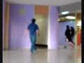 Caídas en aceite, en el baño de voca3 Caídas en aceite, en el baño de voca3