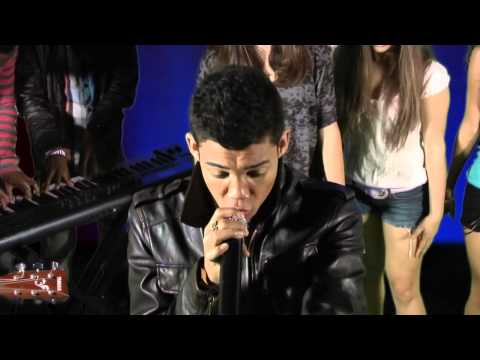 Roshon Fegan I Am Music Video 0