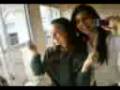 en el baño cn valee! ajsuas [teamo♥,,!