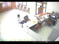 Flagra: mulher treinando para ser piloto