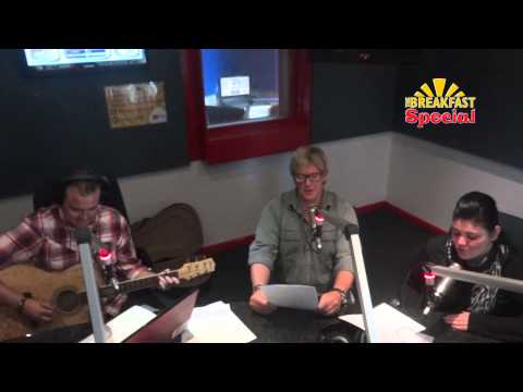 Unplugged on The Breakfast Special – Corlea and Jannie Moolman (Country Roads Cover))
