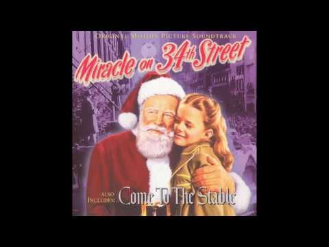 Overture to Miracle on 34th Street (1947)