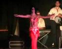 interpretando un solo de derbake en la muestra anual 2007

te quiero y te admiro muchisimo noe!

gracias por todo lo que me diste y me seguis dando!