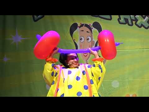 צפצולה - ה-DVD השני בכיכובה של צ'פצ'ולה - הקומיקאית של הילדים צ'פצ'ולה חוזרת מטיול ברחבי העולם ומגלה את ההבדלים והשוני בכל מדינה. היא משתפת את הקהל...