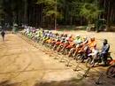 Motor cross
