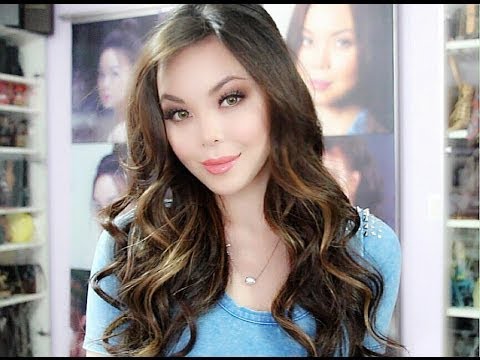 Wavy Hair Tutorial, GIVEAWAY, and Beauty Room Tour!