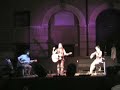 veronica marchi live a tra musica e parole, canta 