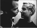 *~pics of guys kissing~*