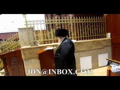 Tisha B’av 5770 with the Belzer Rebbe