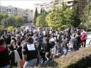 Este es un vídeo con imágenes tomadas a día 19/11/2008 conforme a la concentración y marcha en Granada con motivo de la regulación de la profesión de la informática.Los que aquí aparecen son alumnos y puede que algún profesor de la Escuela Técnica Superior de Ingeniería Informática y Telecomunicaciones.Se hizo en la puerta principal de la Escuela la lectura de un manifiesto de la comunidad universitaria (que me corrijan si me equivoco) con motivo de lo ocurrido por el gobierno con las carreras de Ingeniería Informática e Ingeniería Técnica en Informática, y luego una posterior marcha hacia los jardines del Triunfo.