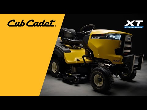 Садовый трактор CUB CADET XT3 QR95 с травосборником - видео №1