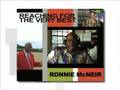 videos de Reaching For The Very Best - The Official Trailer