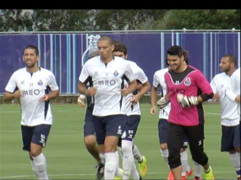 Futebol: Campaña em estreia no Olival (03/09/14)