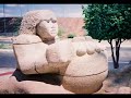 v�deo que mostra fotos da cidade...