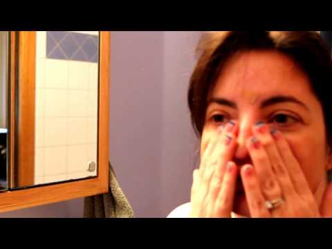 Garnier Skin Renew Miracle Skin Perfector Review