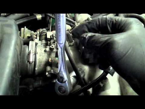 How to change the PCV valve on your Subaru