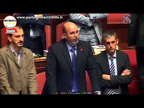 il - Roma, 31 luglio 2014 - dopo le innumerevoli violazioni del regolamento del Senato da parte del Presidente Grasso nella prima parte della seduta, il M5S chiede conto di questo comportamento...