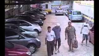 Arrastão a Estacionamento