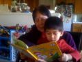20091218   reading with azhou
