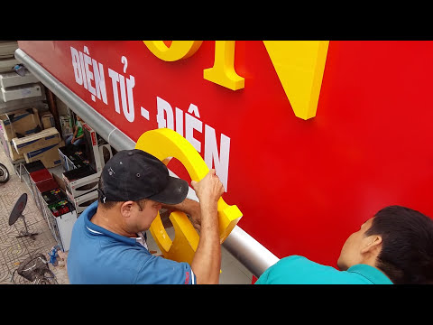 Hướng dẫn gắn chữ mika lên biển, thi công biển alumica