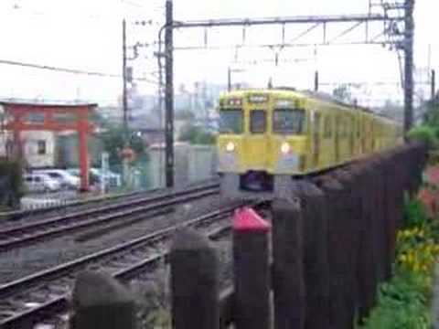 西武新宿線－2000系