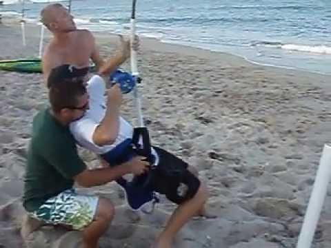 Huge Hammerhead shark hooked on avet 80W