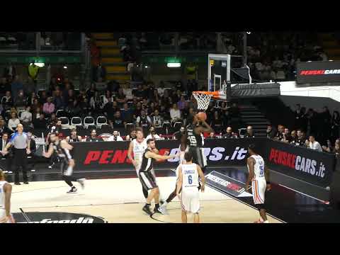 Serie A 2023/24: attimi di <br>Virtus Bologna-Treviso Basket