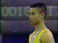 Li Xiaoshuang player (China) Triple back flip!