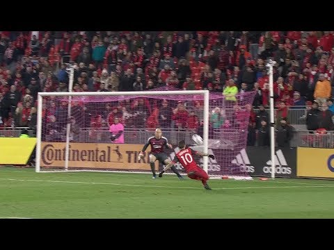Video: Sebastian Giovinco Goal - October 28, 2018