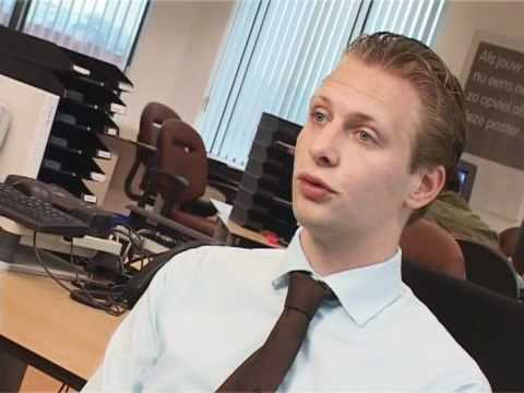 Klik om te spelen Klik om te spelen