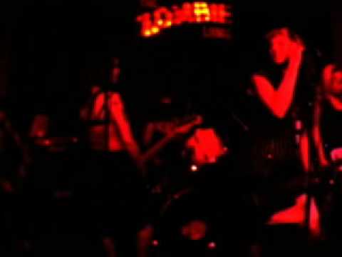 Civet - "Hardcore Bitch" (Live)