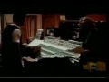 Gwyneth Paltrow and Huey Lewis   Cruisin'.wmv
