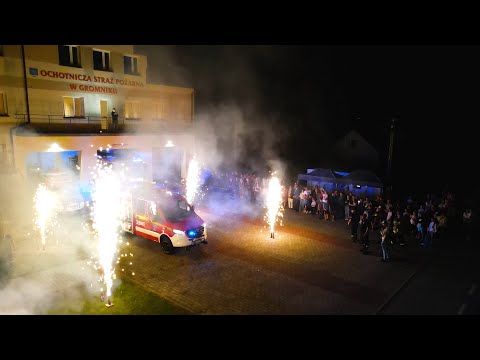 Powitanie nowego lekkiego samochodu ratowniczo-gaśniczego w OSP Gromnik